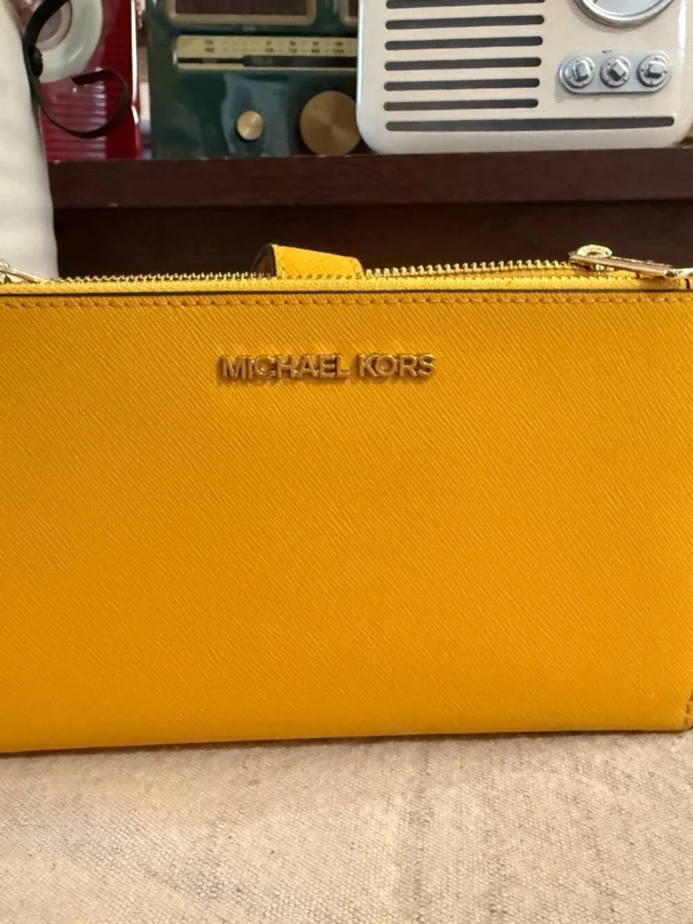 LN Michael Kors Jet Set Saffiano Leather Wristlet Wallet Clutch |Marigold Yellow